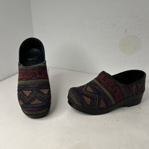 Dansko Womens Aztec Southwestern Clogs Woven Tapestry Slip On Shoes Sz8 EU 38